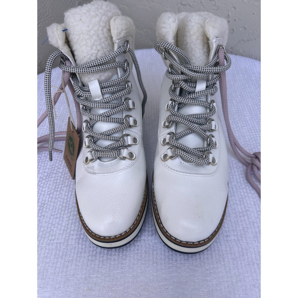 White Mountain Weather Smart White Leather Hiking Boots Faux Shearling Trim